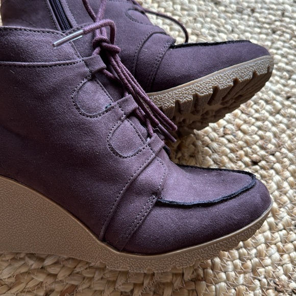 Laceup Booties - Picture 6 of 6